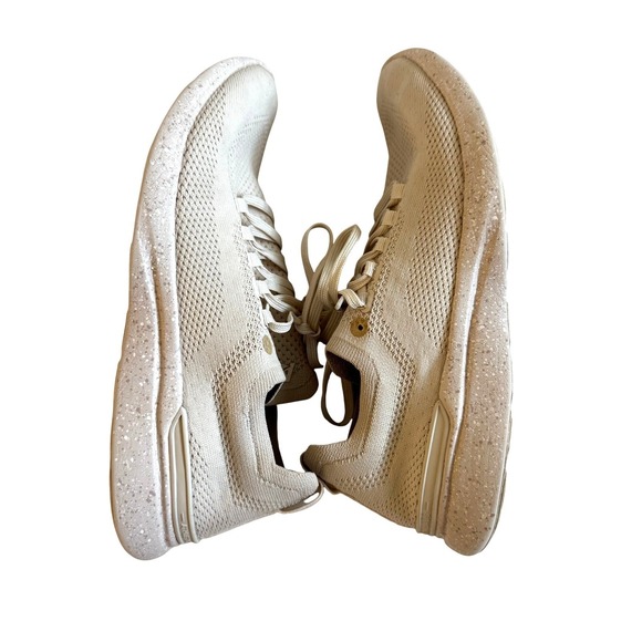 APL Techloom Breeze Knit Sneakers | Minimalist Athleisure 9.5 - Picture 4 of 5